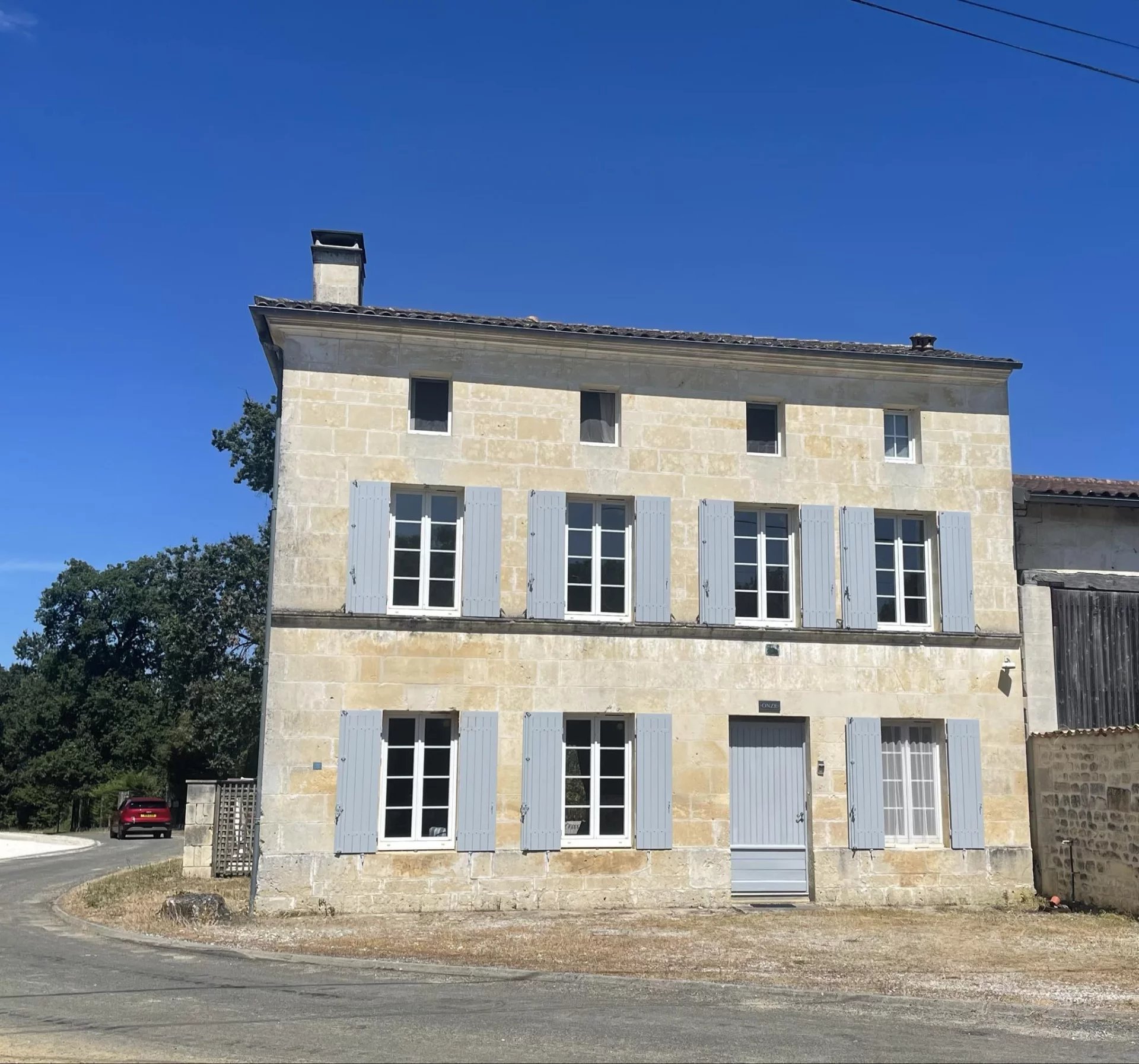 House in Jonzac - view 1
