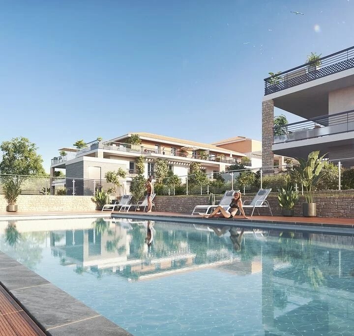 Apartment in Vallauris - view 1