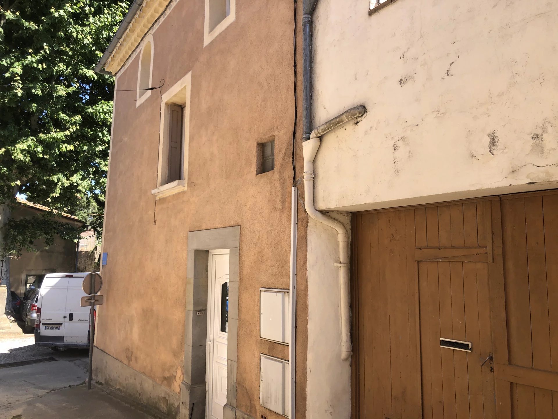House in Carcassonne - view 1