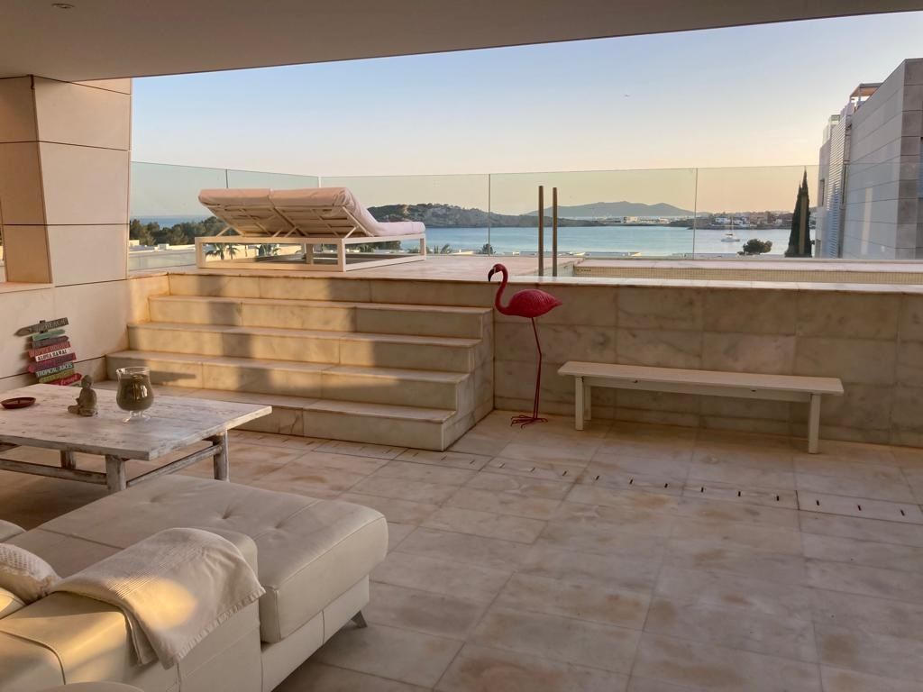 Apartment in Santa Eularia des Riu - view 1