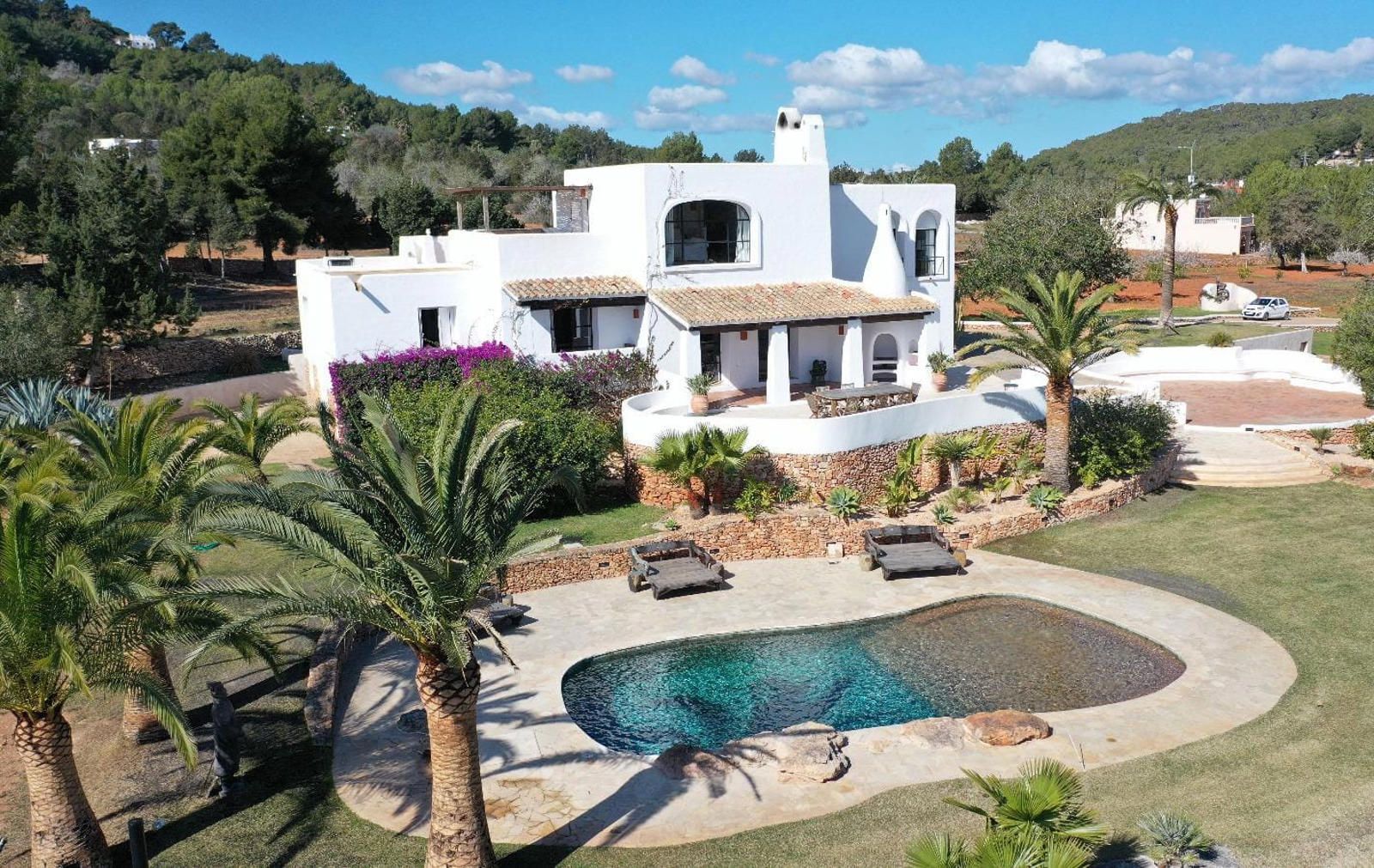 House in Santa Eularia des Riu - view 1