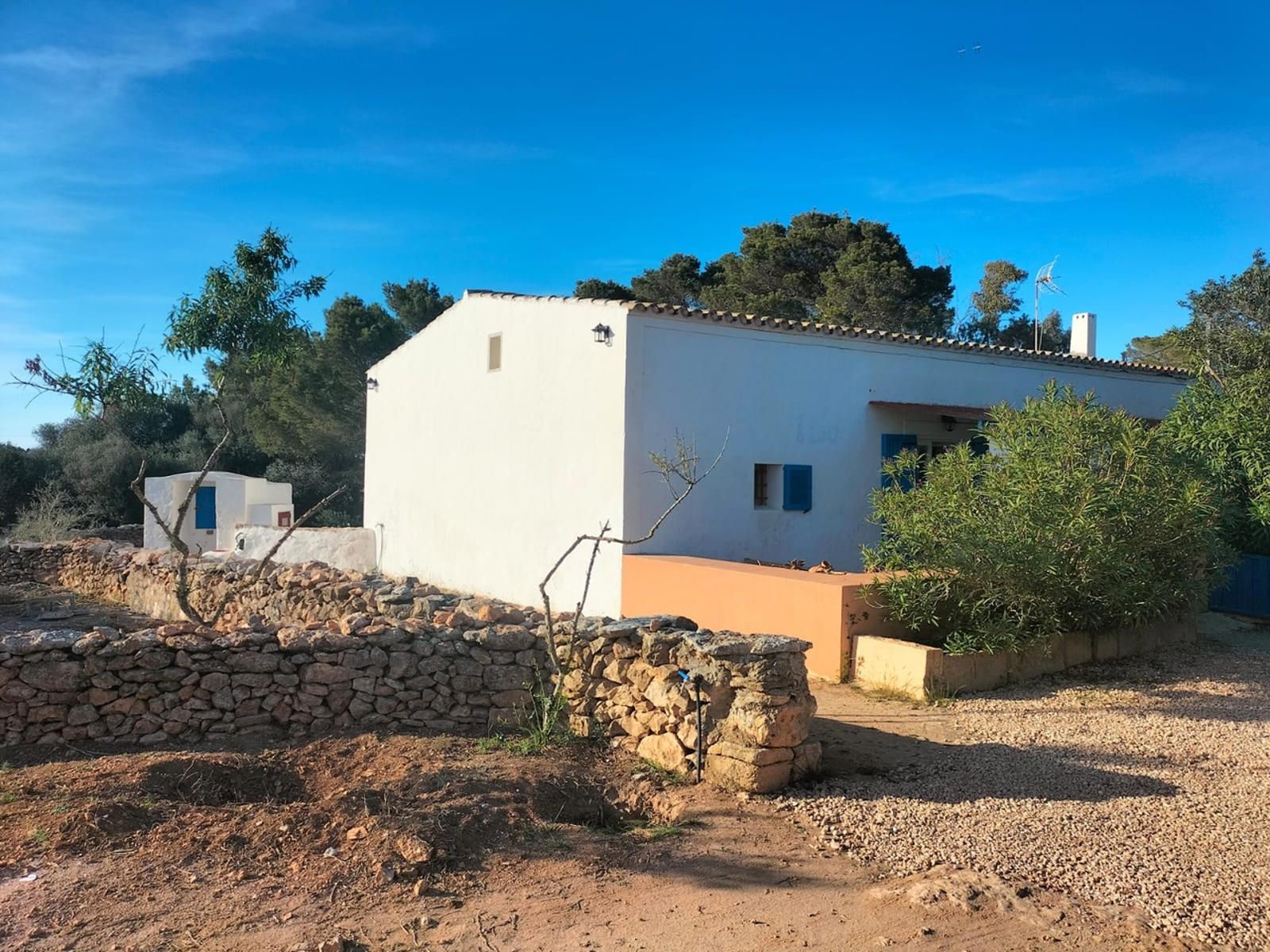 Villa in Comunitat Autonoma de les Illes Balears - view 1