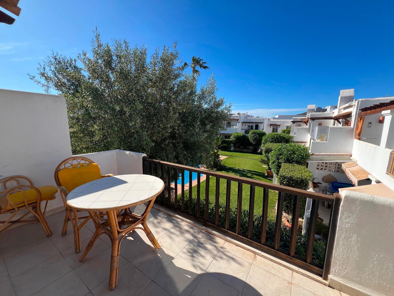 Apartment in Santa Eularia des Riu - view 1