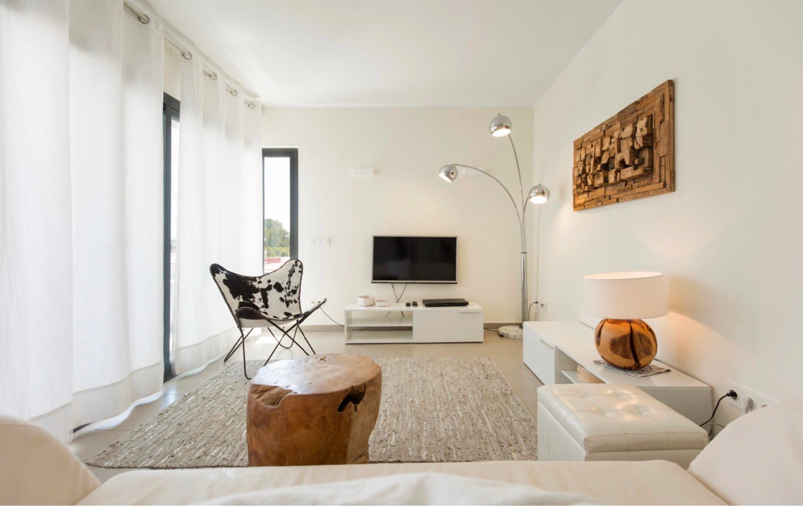 Apartment in Playa de Talamanca - view 1