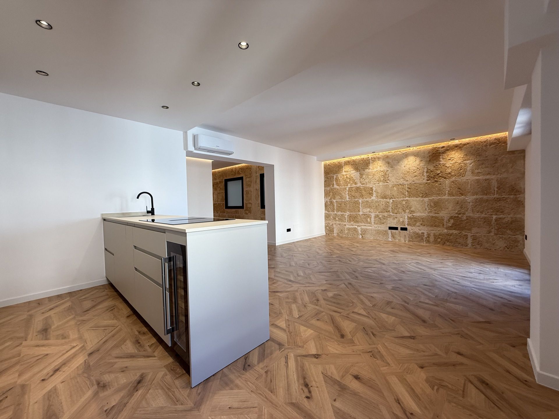 Apartment in Palma de Mallorca - view 1