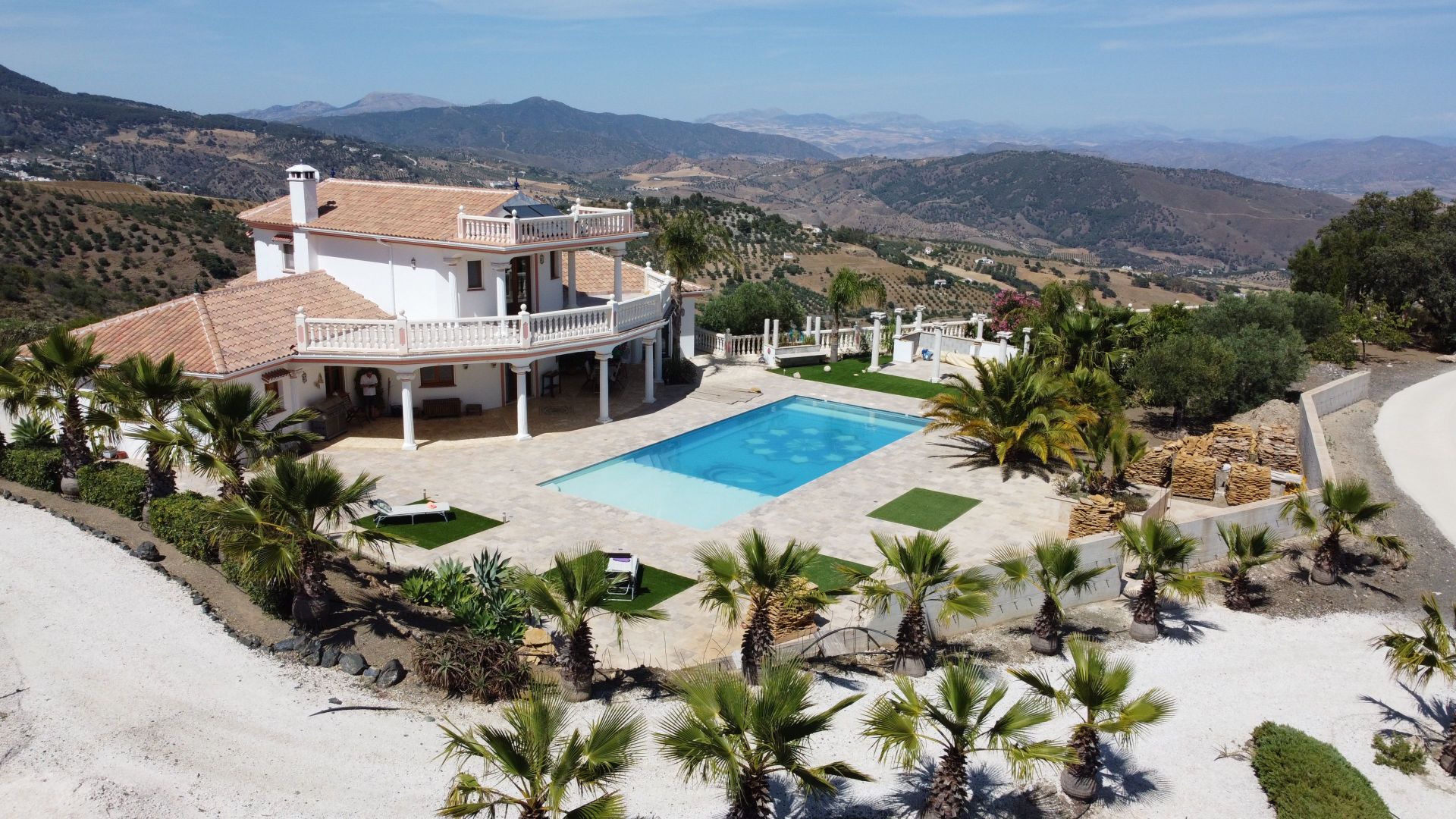 House in Malaga - view 1