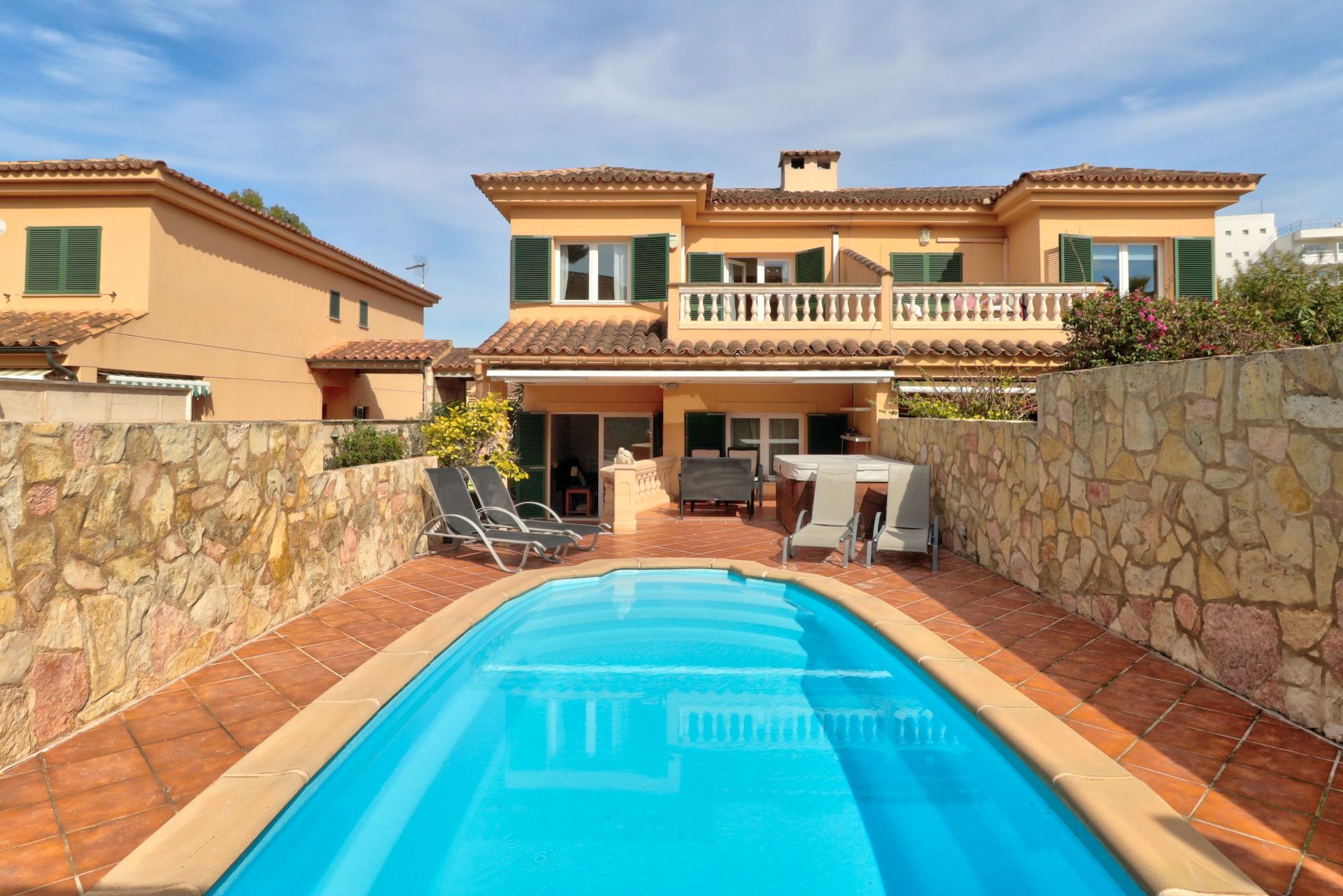 House in Palmanova - view 1
