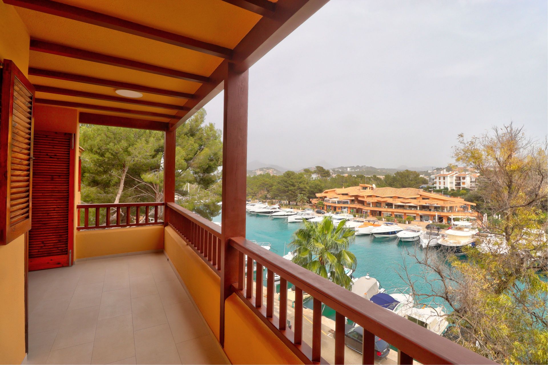 Apartment in Santa Ponsa - view 1