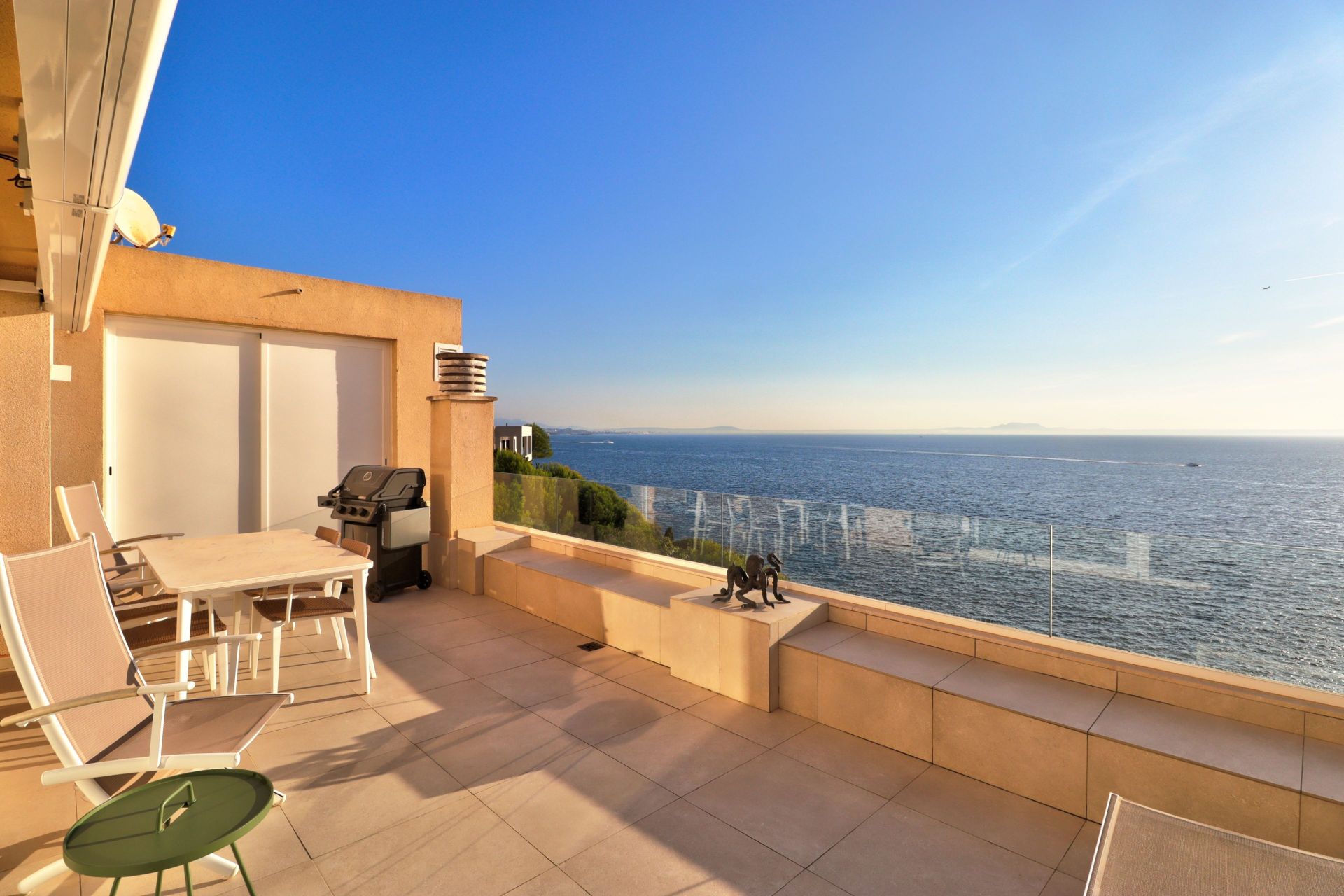 Apartment in Sol de Mallorca - view 1