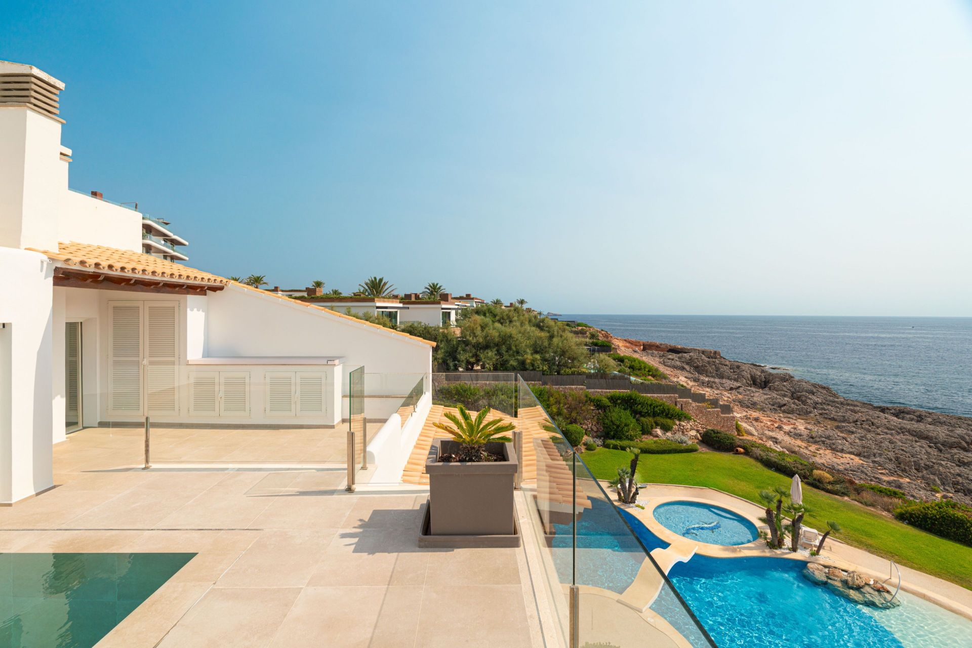 Apartment in Santa Ponsa - view 1