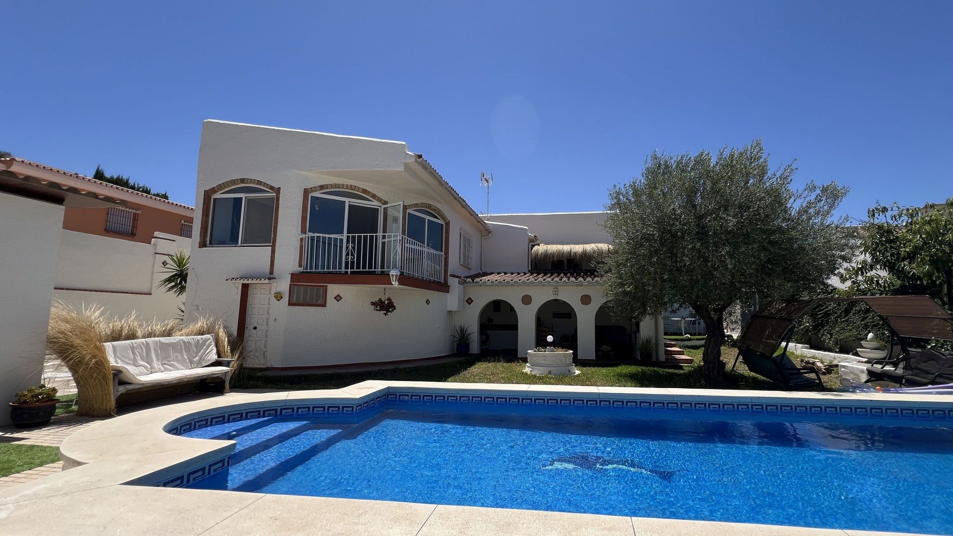 Villa in Malaga - view 1