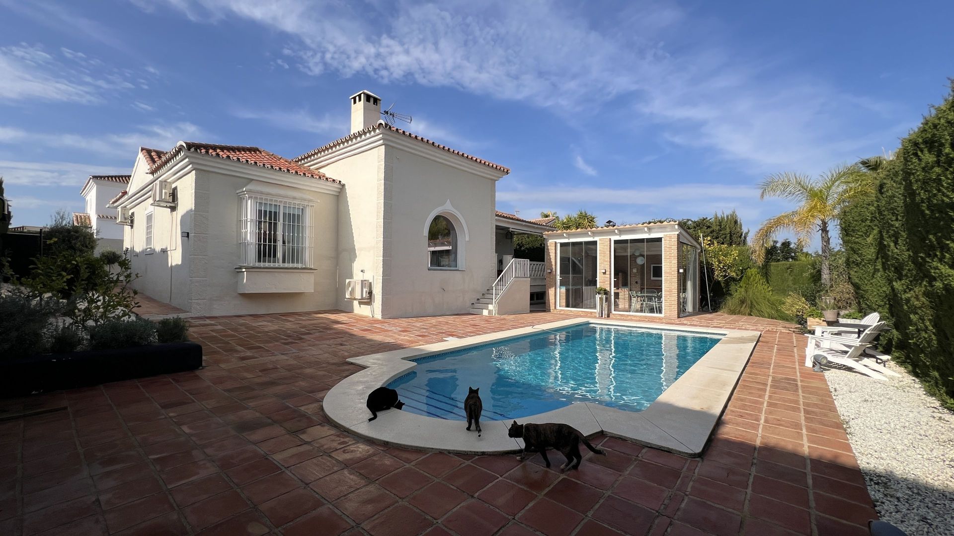 Villa in Malaga - view 1