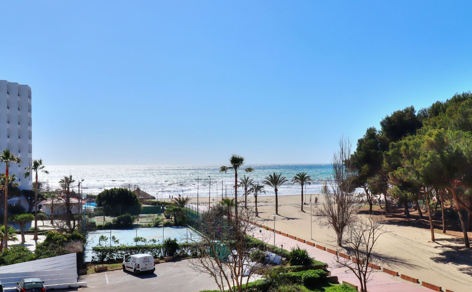 Apartment in Peguera - view 1