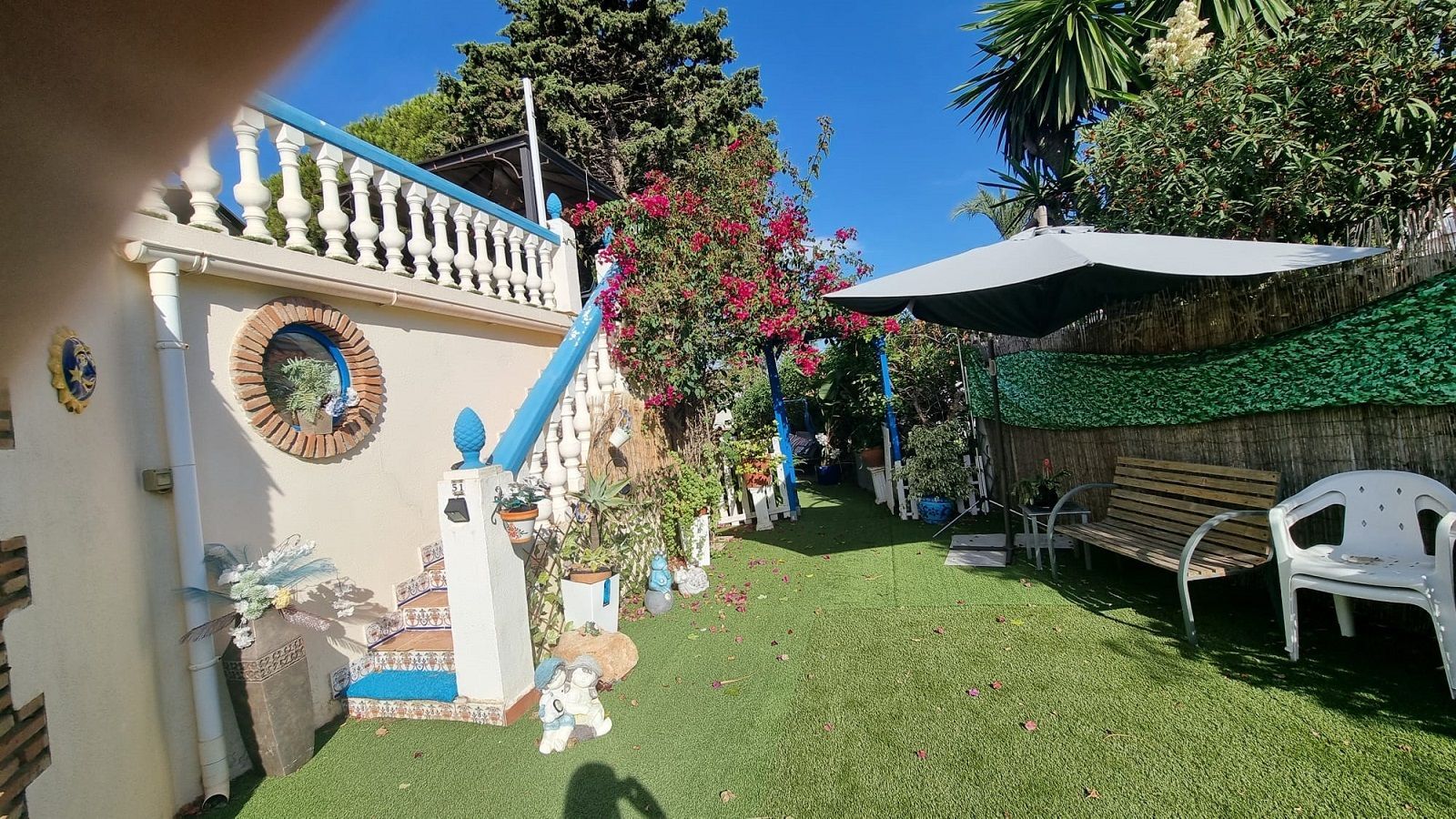 Villa in Malaga - view 1