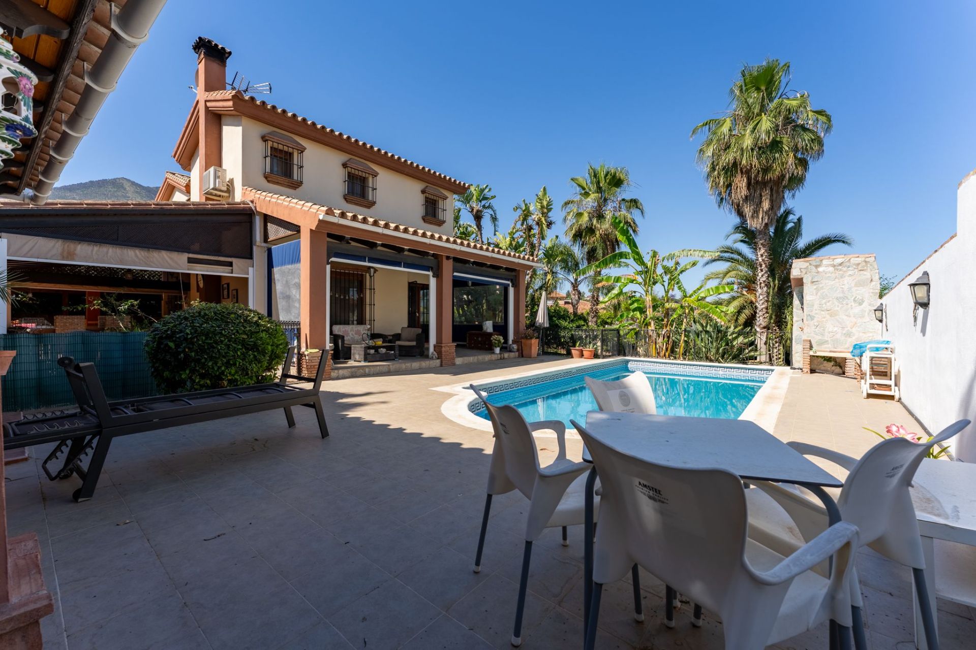 Villa in Malaga - view 1