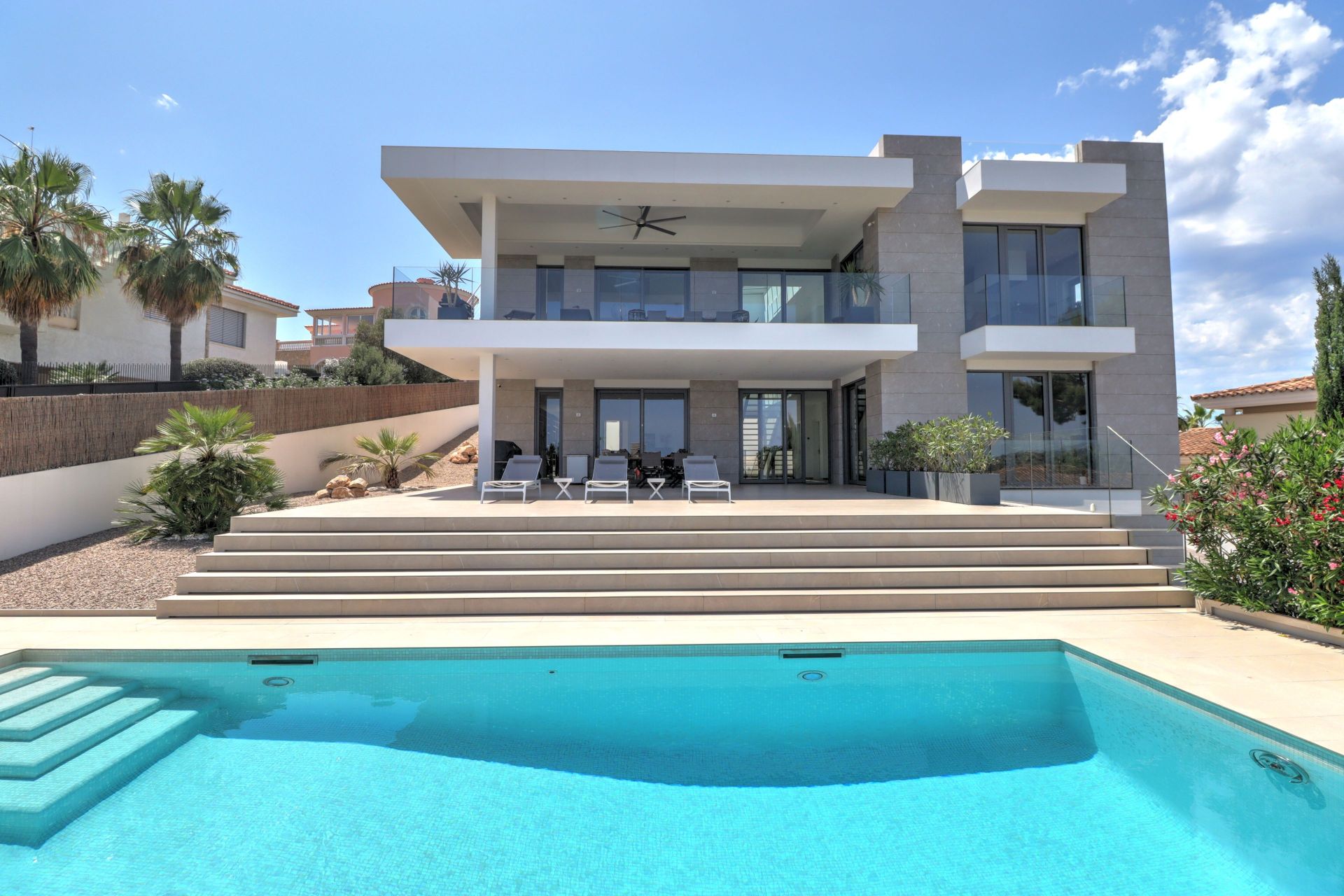 Villa in Santa Ponsa - view 1