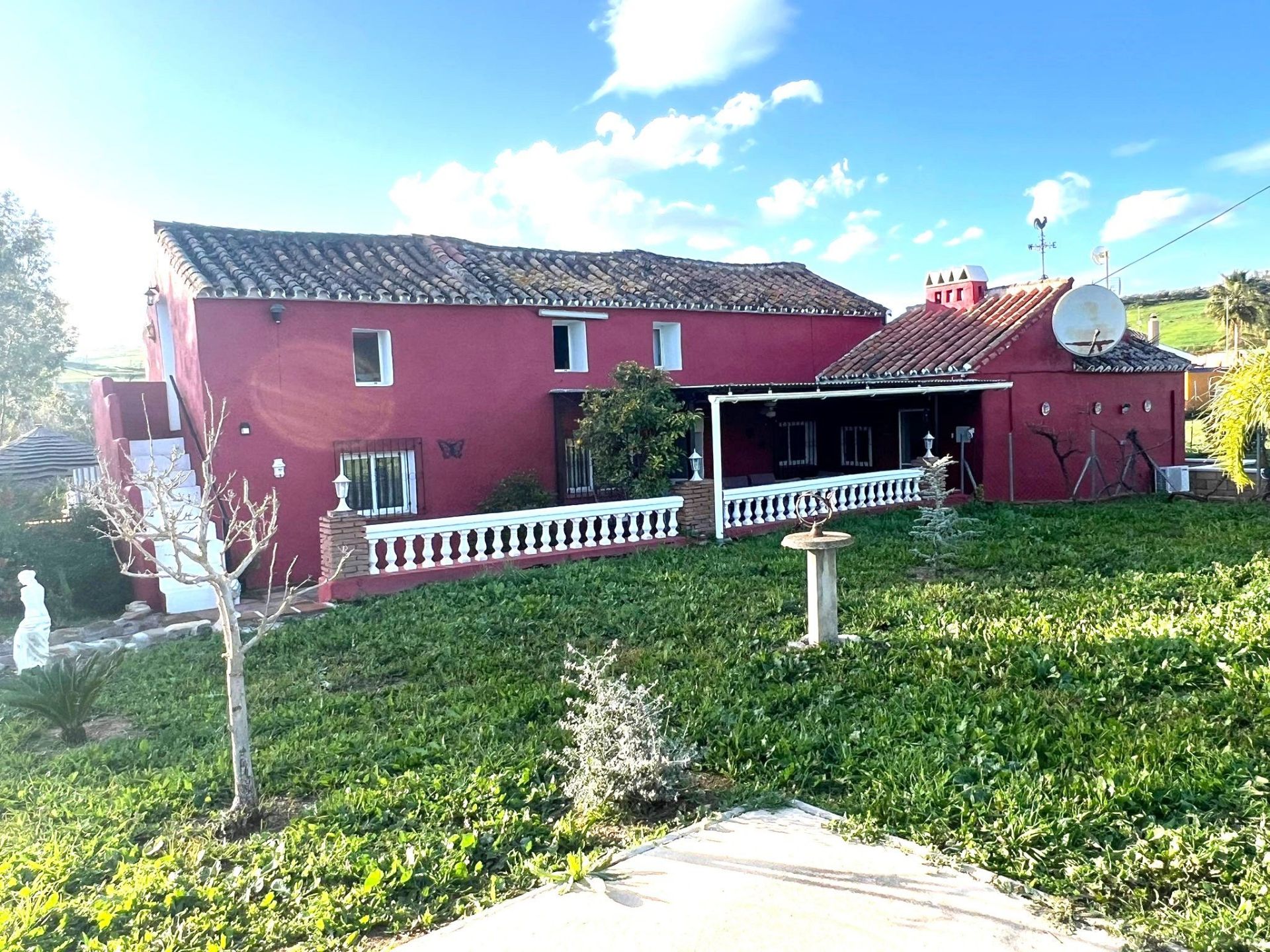 Farm, Ranch or Equestrian in Malaga - view 1
