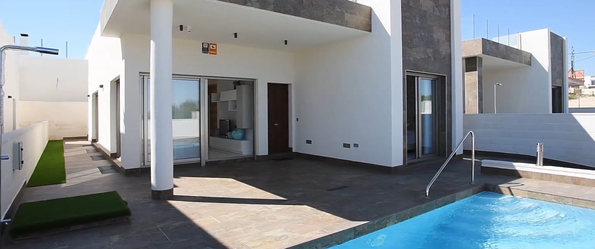 Apartment in Urbanizacion los Balcones - view 1