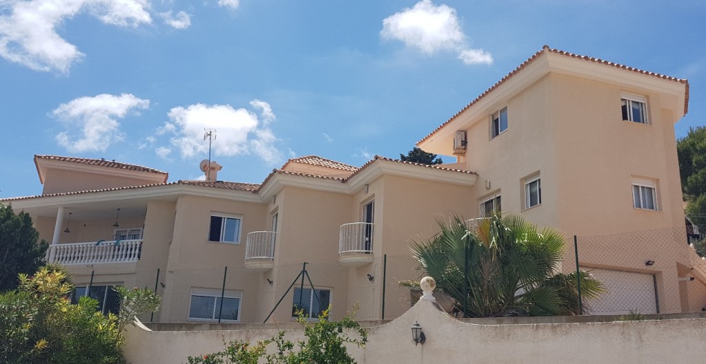 Villa in Sant Joan d'Alacant - view 1