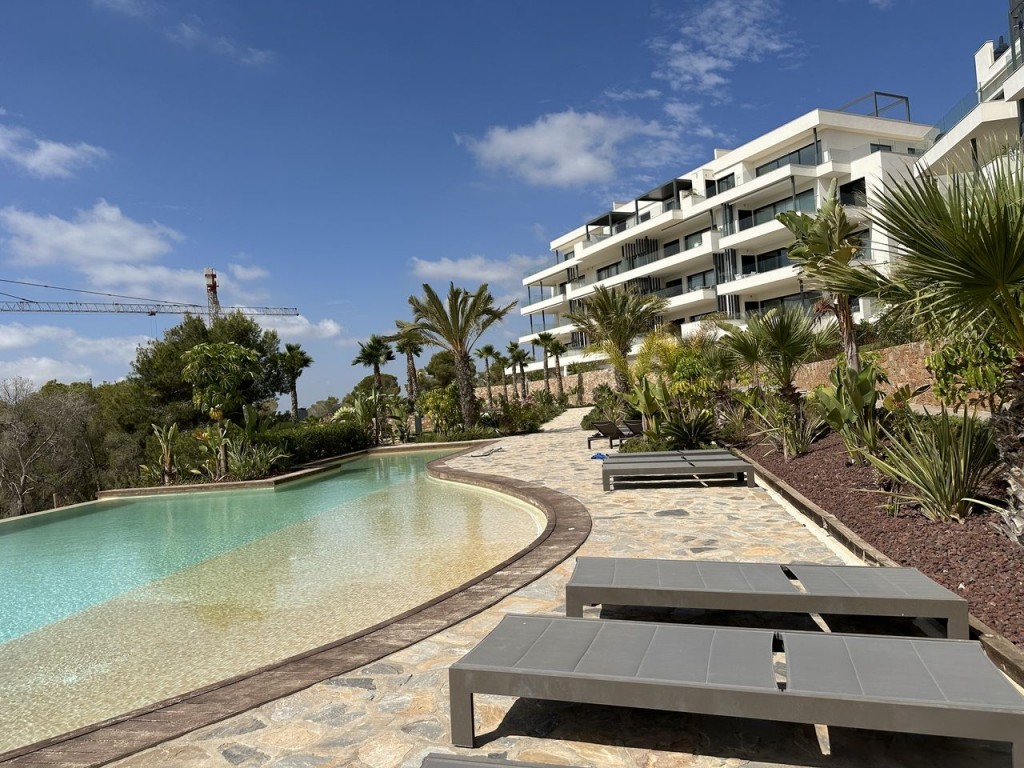 Apartment in San Miguel de Salinas - view 1