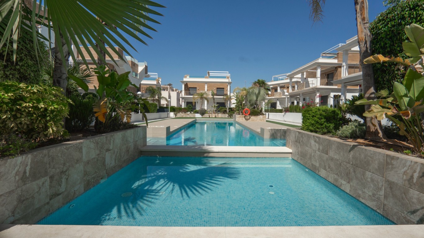 House in Rojales - view 1