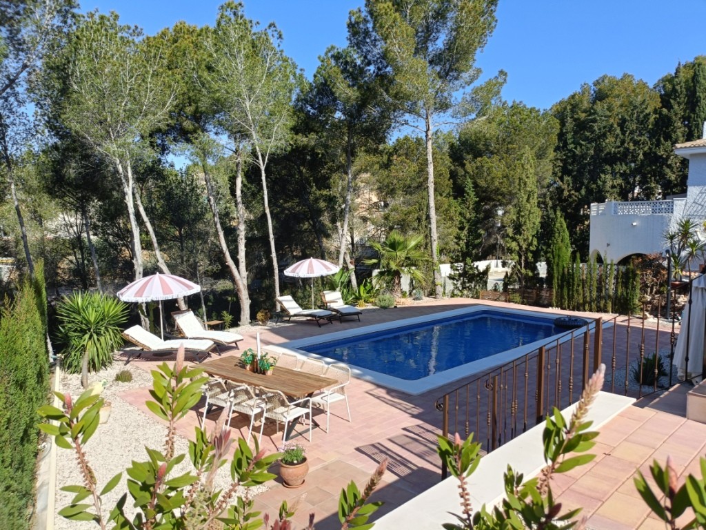Villa in El Pinar de Campoverde - view 1