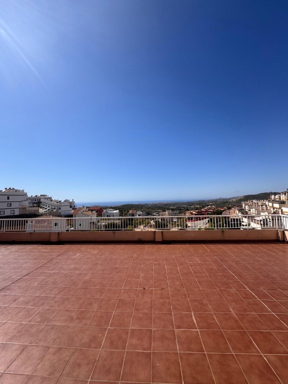 House in Finestrat - view 1