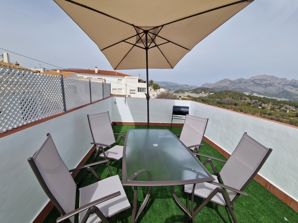 Apartment in La Nucia - view 1