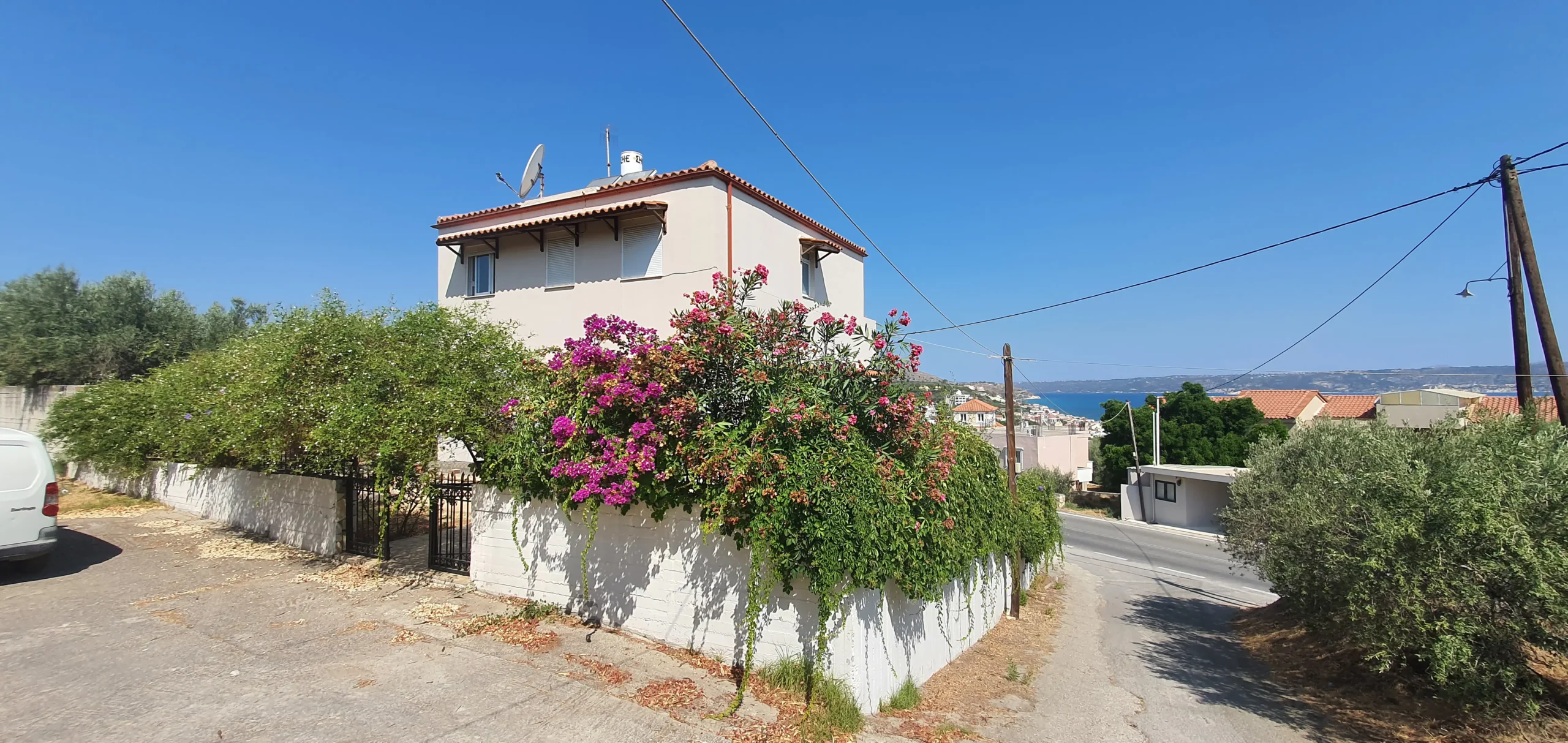 House in Galaniana - view 1