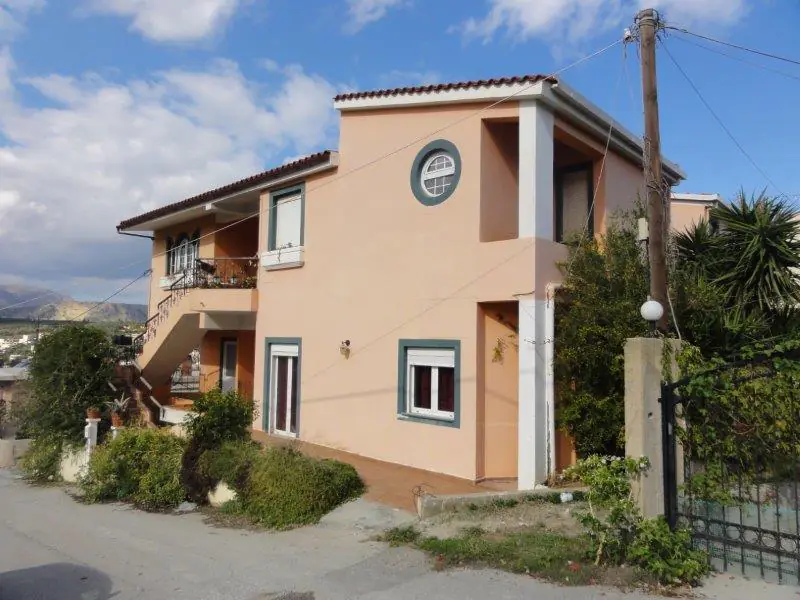 House in Kalyves - view 1