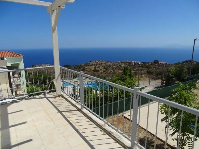 House in Kefalas - view 1