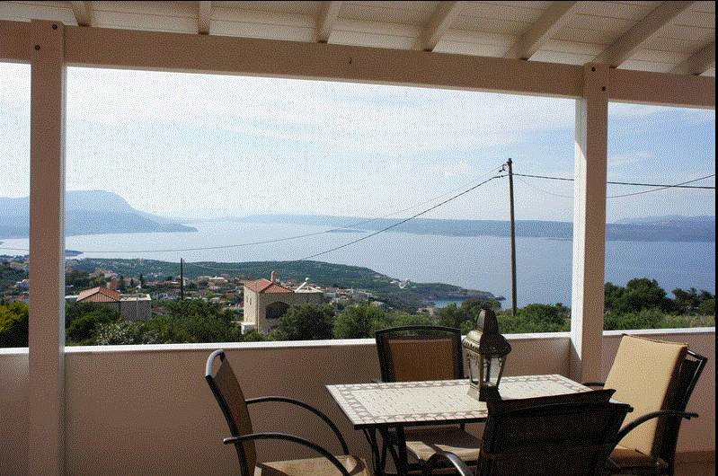 House in Kokkino Chorio - view 1