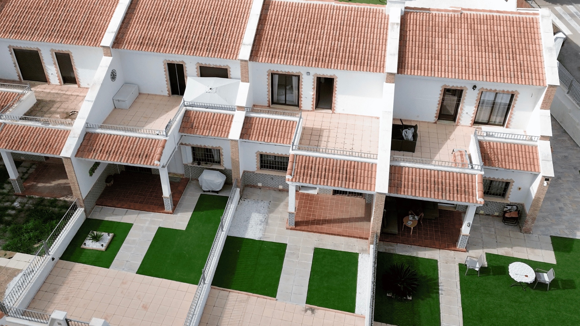 House in San Miguel de Salinas - view 1