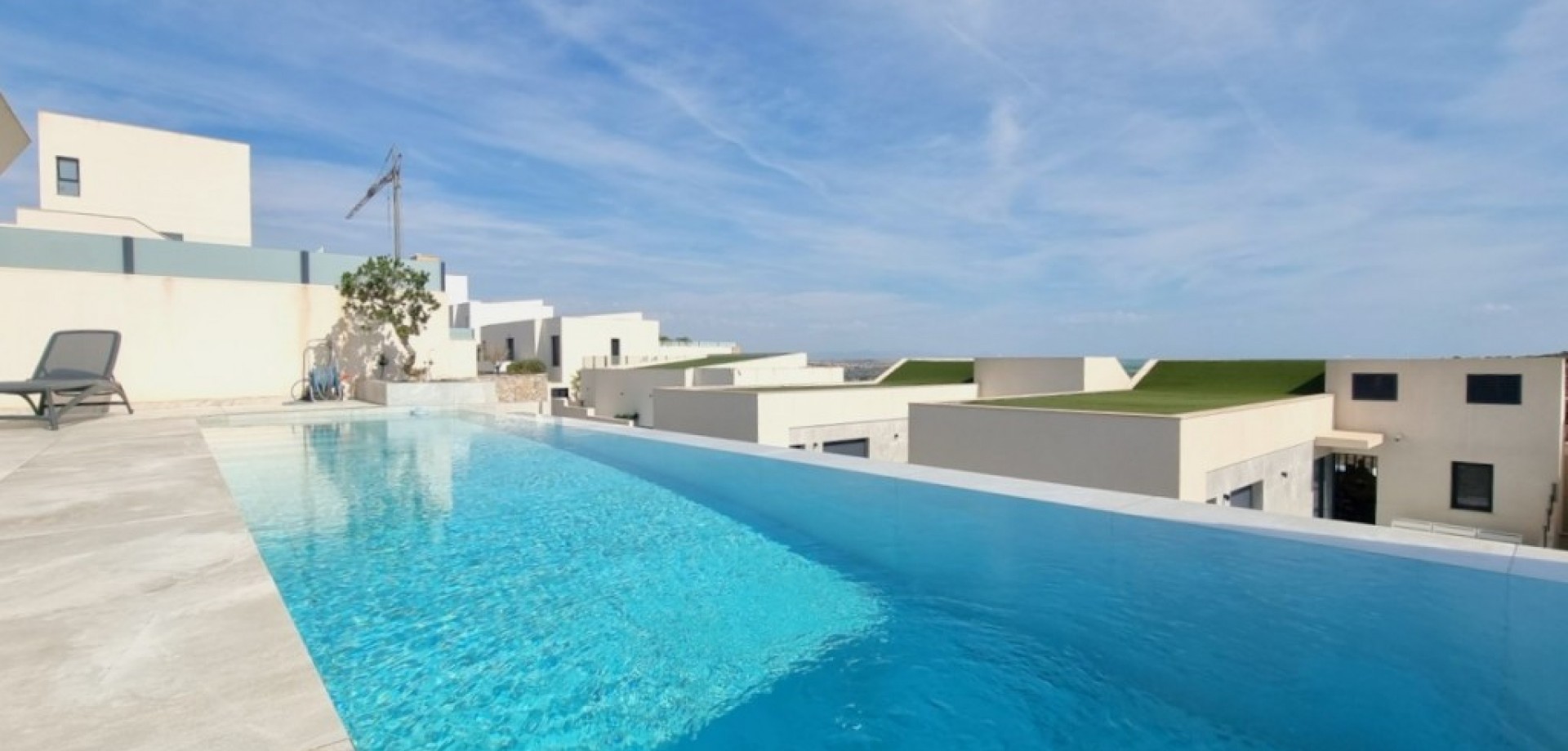 House in Rojales - view 1