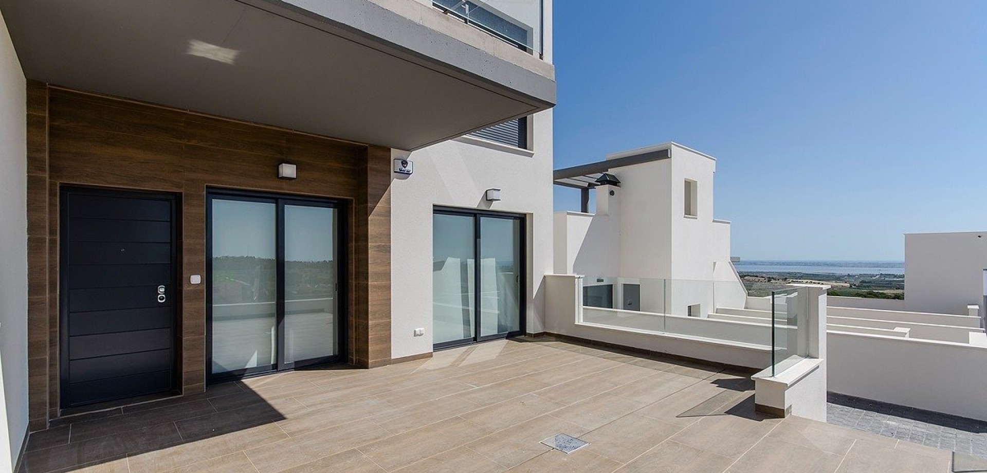 House in San Miguel de Salinas - view 1