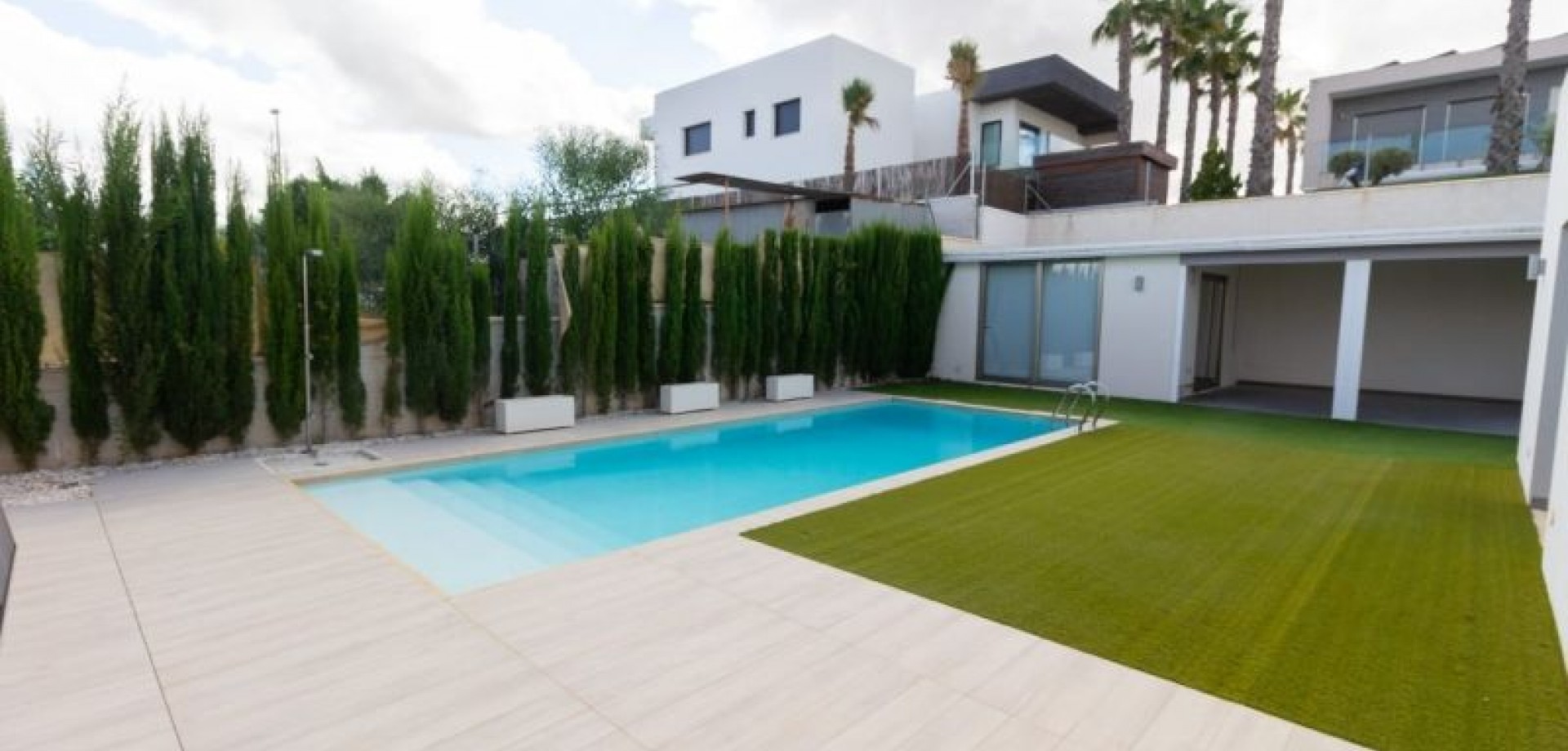 House in Benijofar - view 1