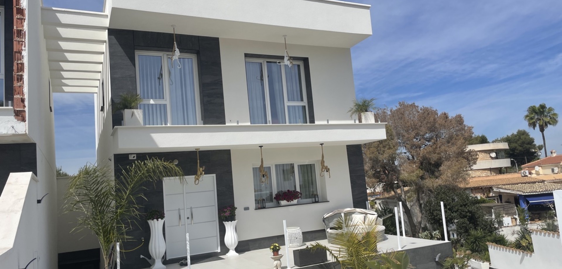 House in Los Balcones - view 1