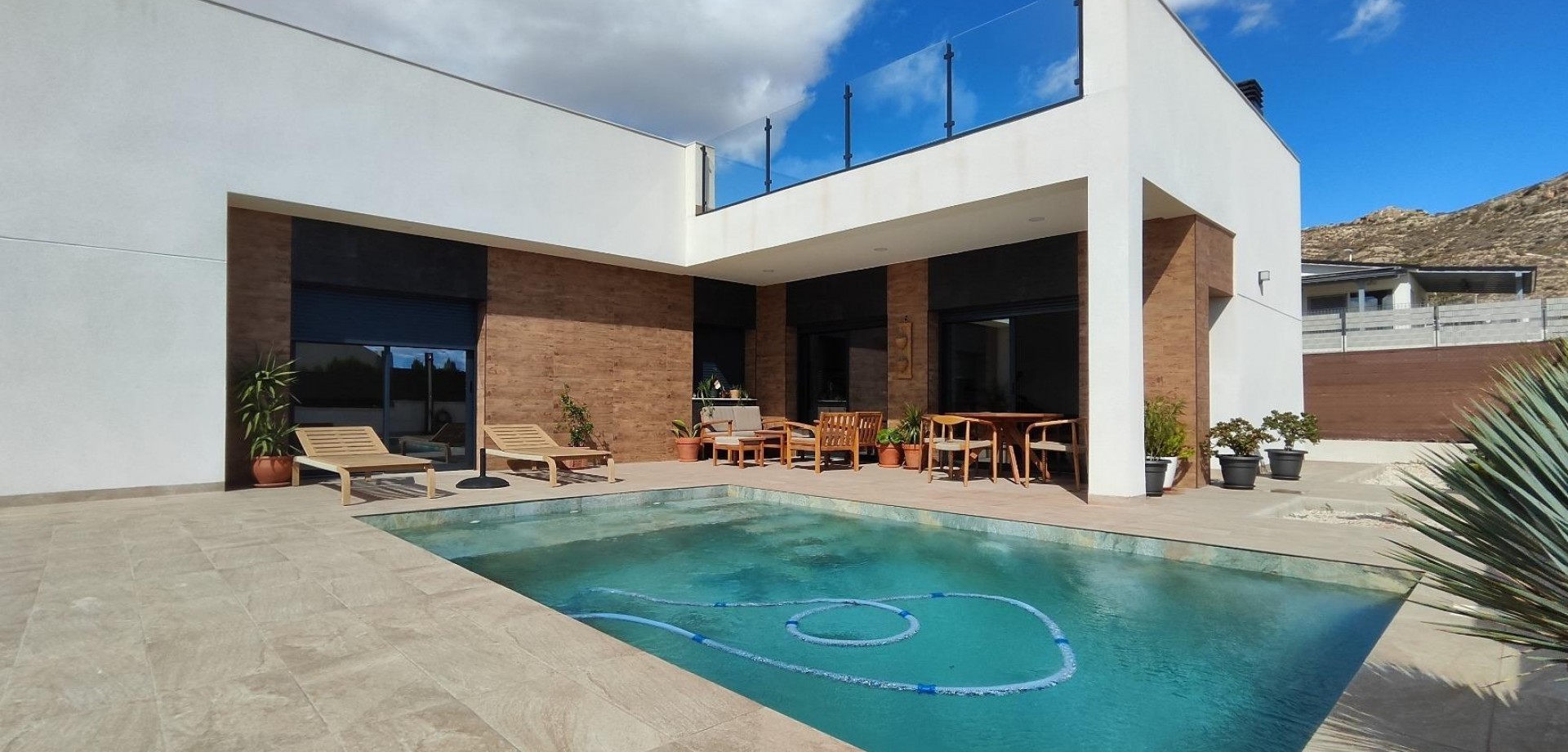 House in Lel - view 1