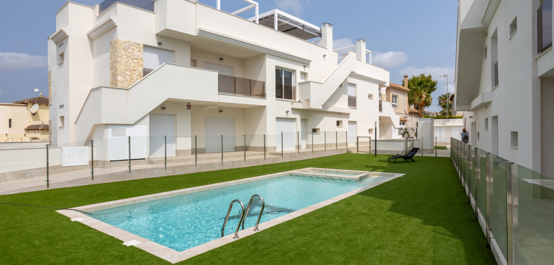 Apartment in San Miguel de Salinas - view 1