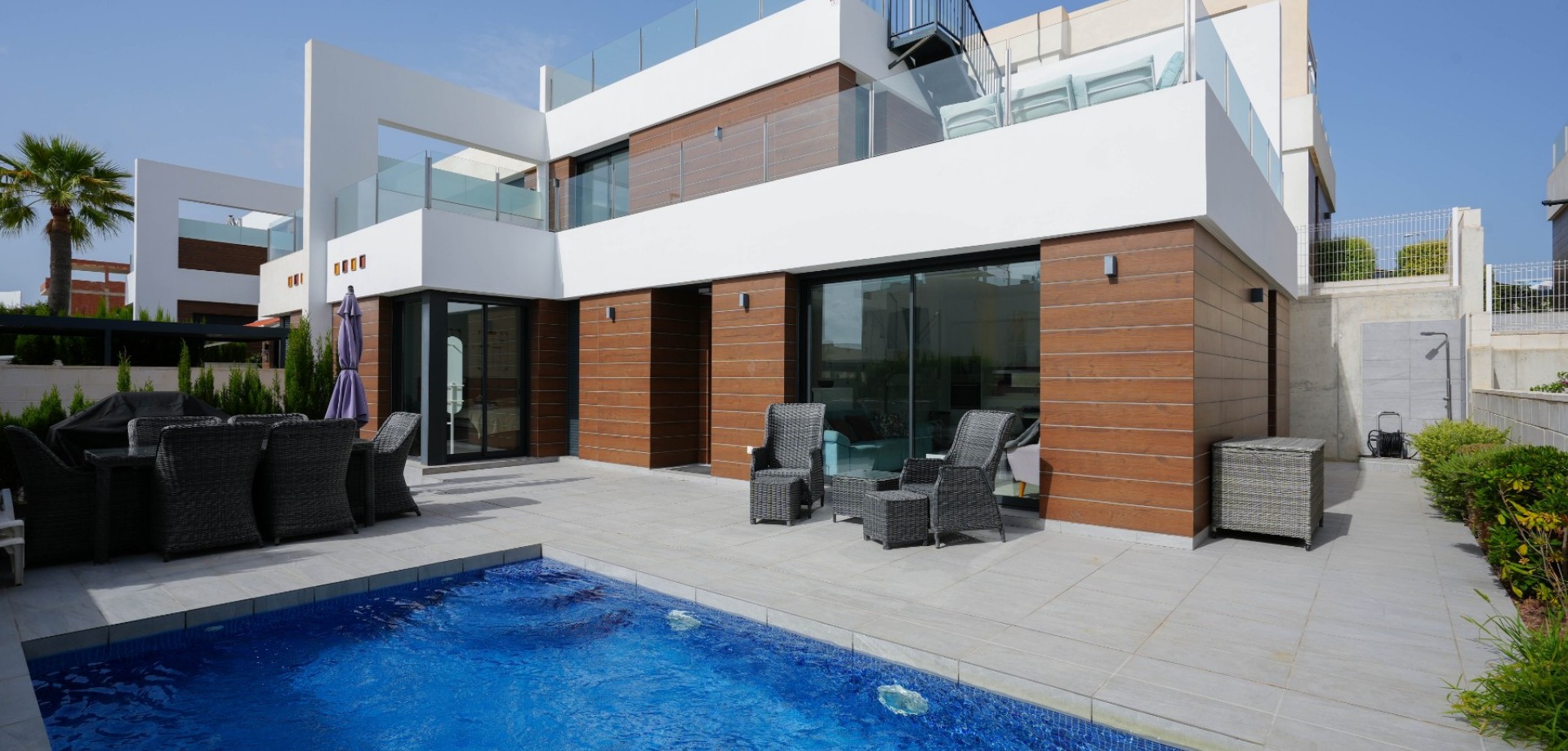 House in Benijofar - view 1