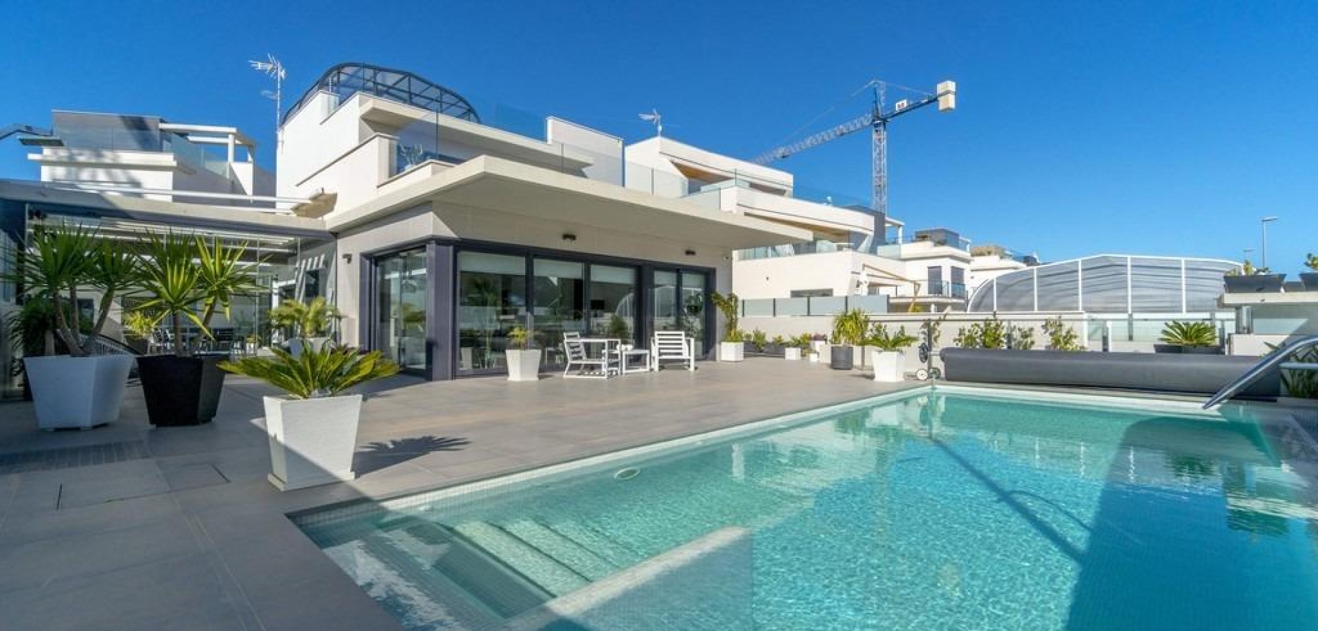 House in Torre de la Horadada - view 1