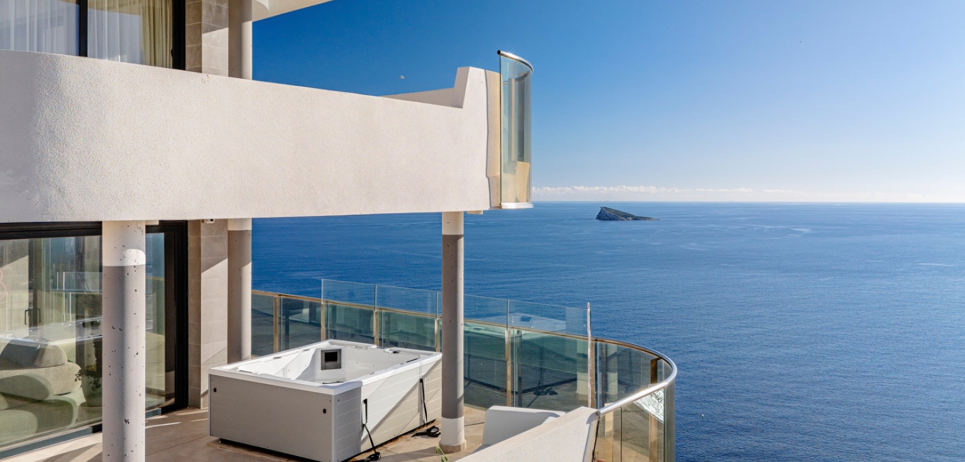 Apartment in Benidorm - view 1