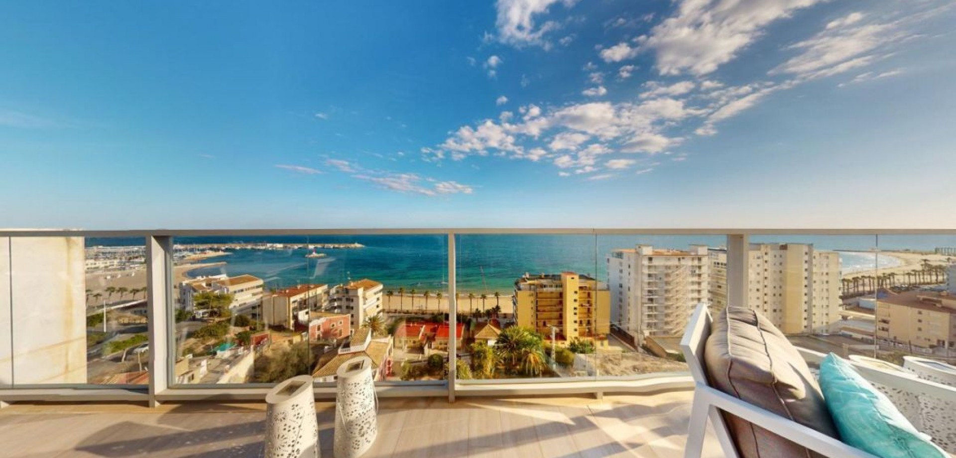 Apartment in Villajoyosa - view 1