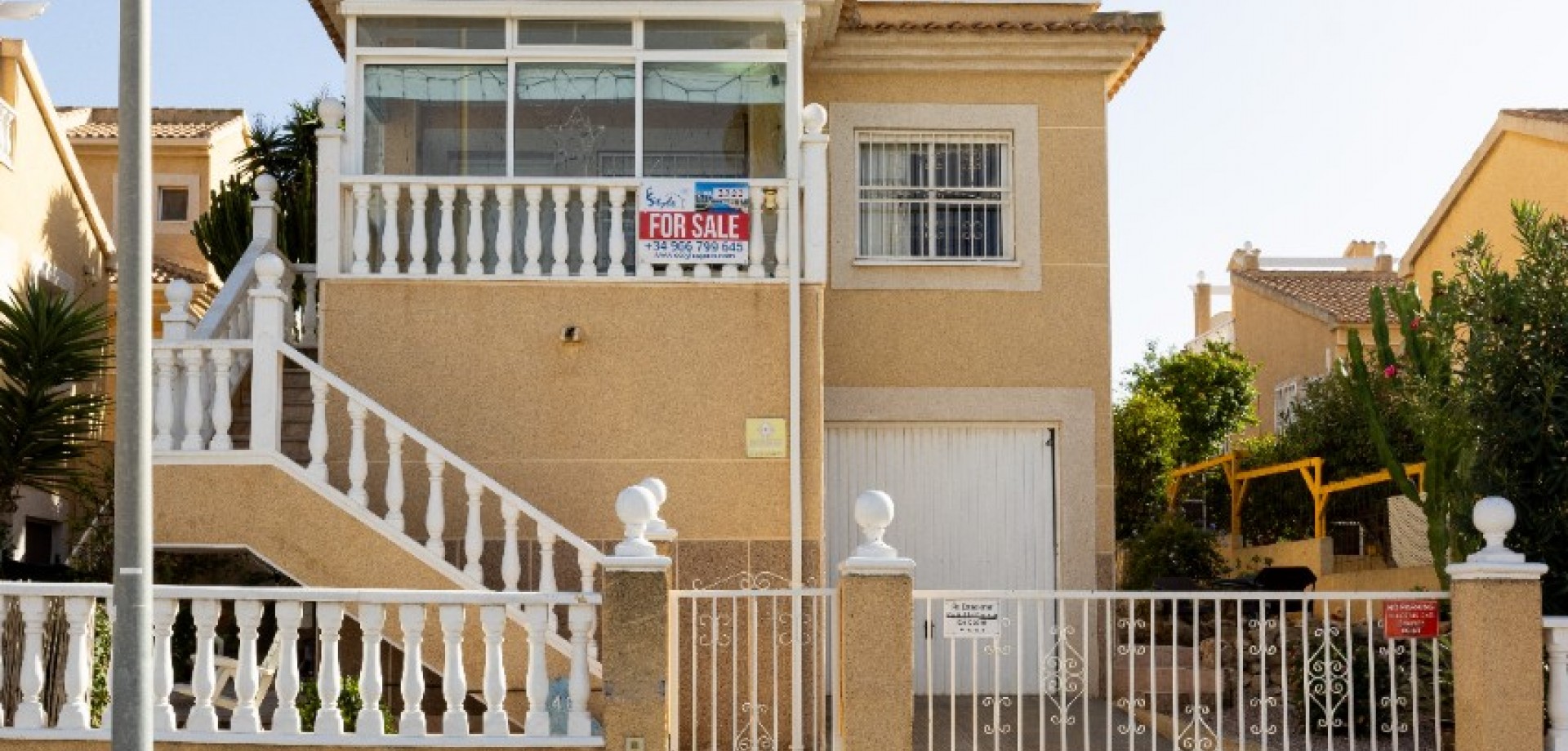 House in Urbanizacion los Balcones - view 1