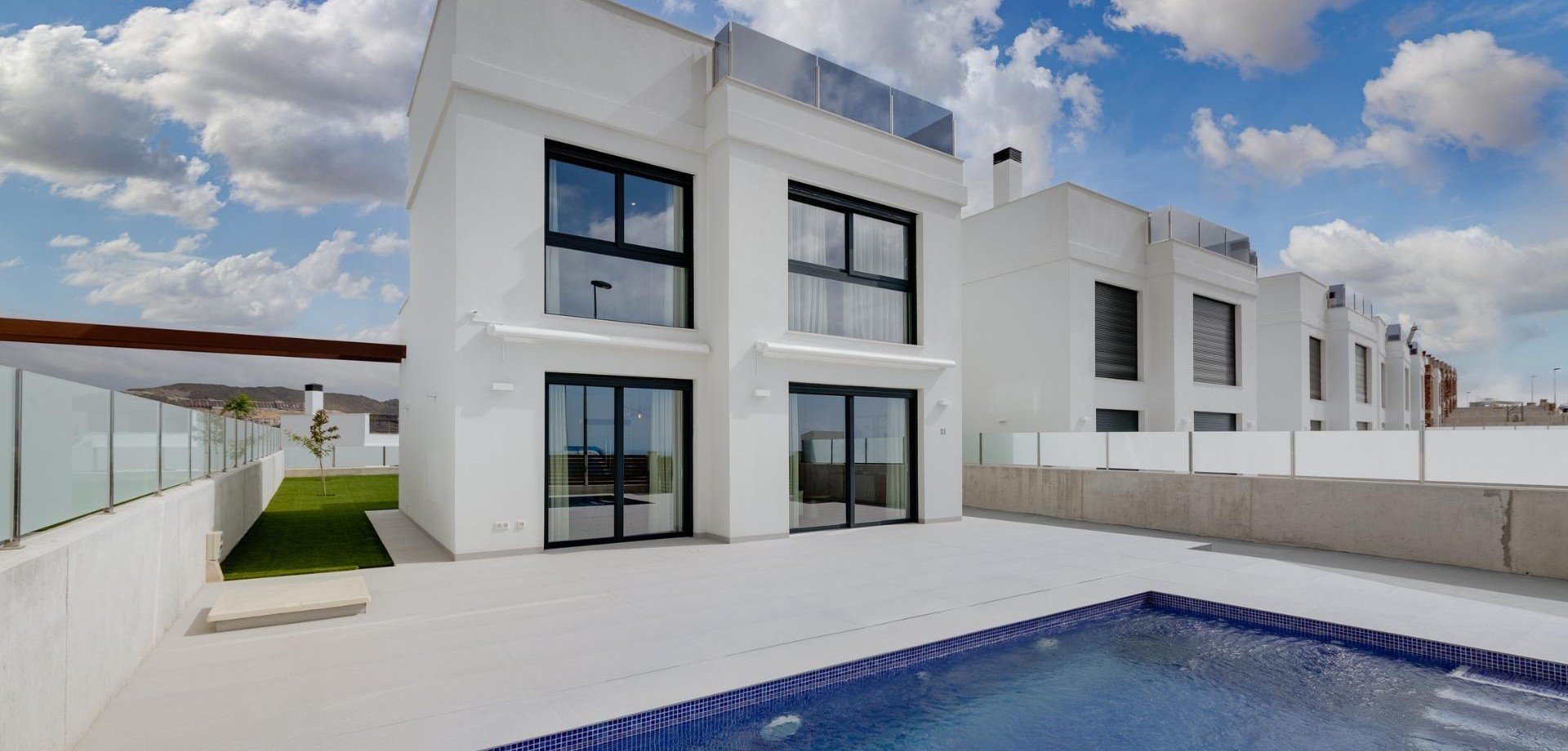 House in Mutxamel - view 1