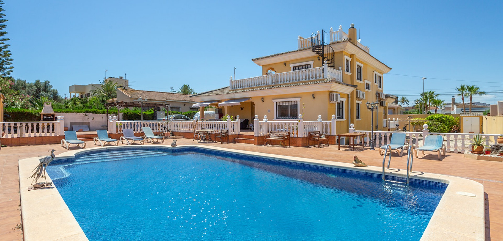 House in Los Balcones - view 1