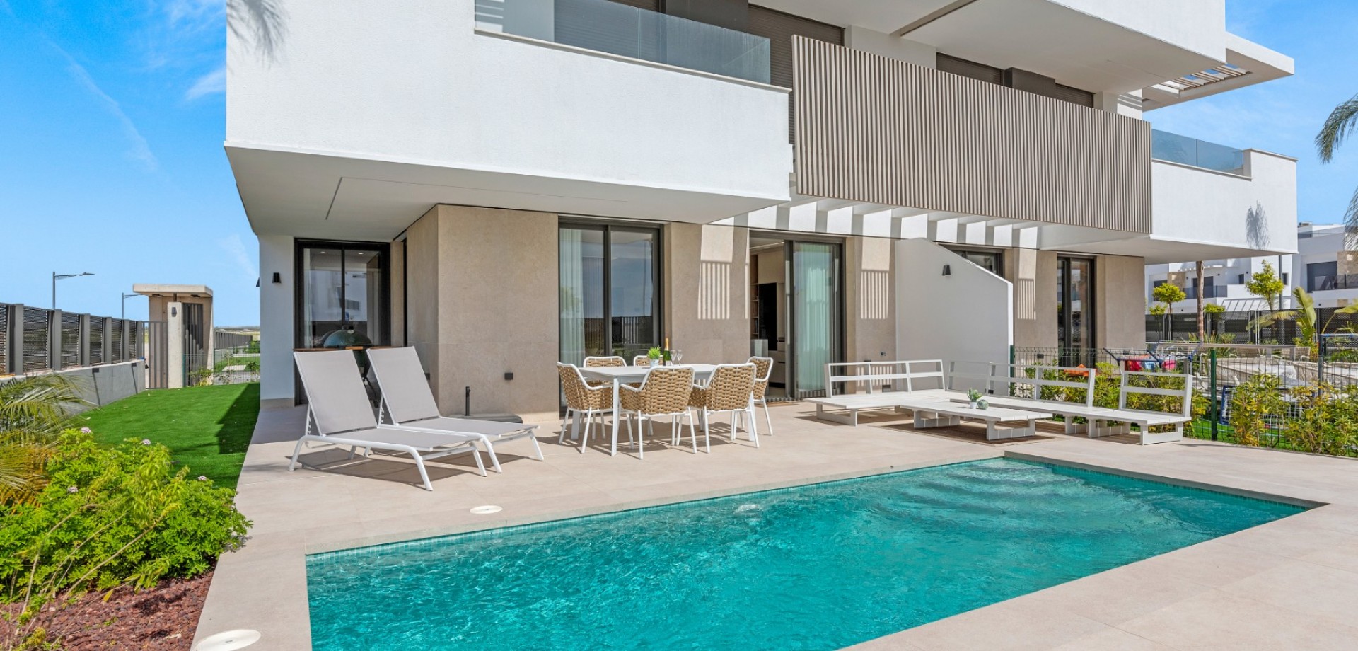 Apartment in Roda - view 1