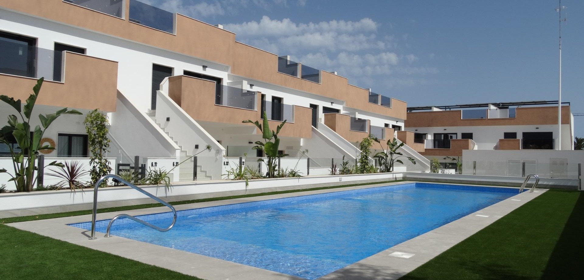 House in Pilar de la Horadada - view 1