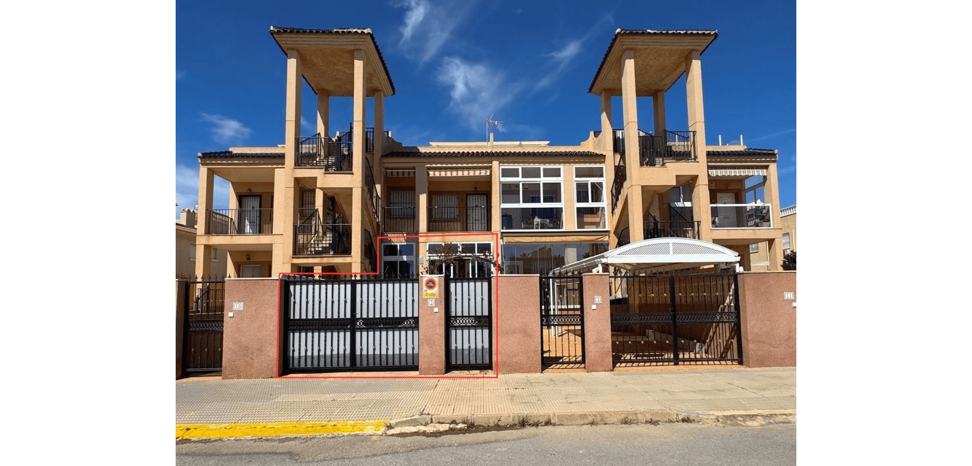 Apartment in La Zenia - view 1