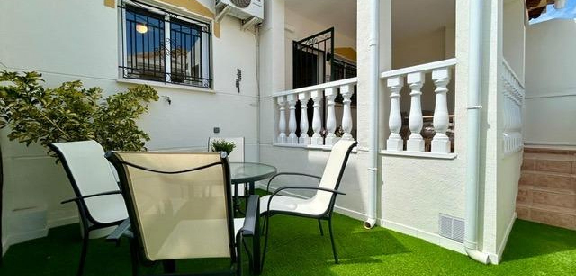 House in Urbanizacion los Balcones - view 1